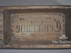 Drewniana foremka do masła